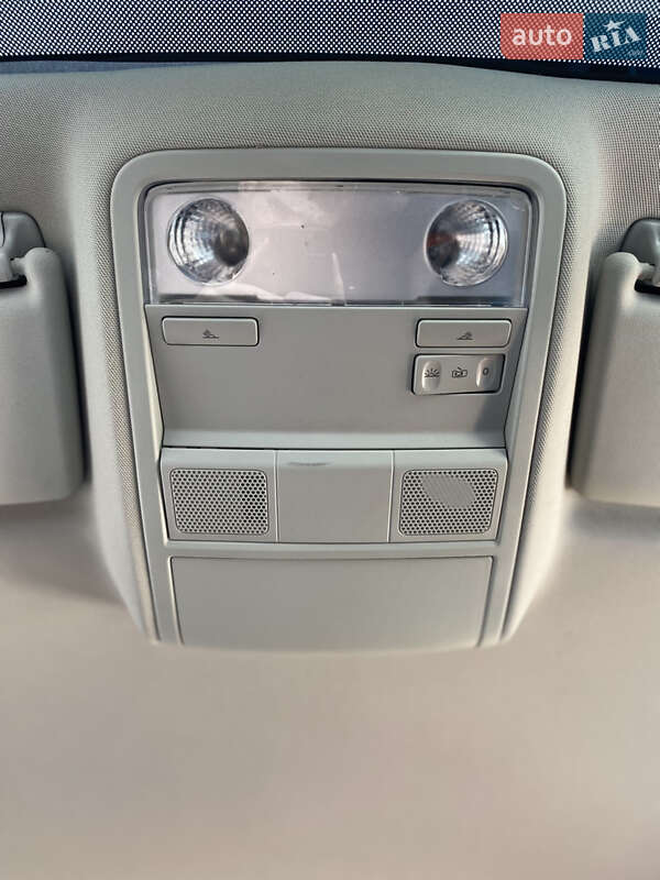 Седан Volkswagen Jetta 2015 в Львове фото 30 Седан Volkswagen Jetta 2015 в Львове