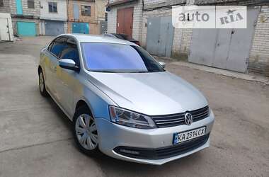 Седан Volkswagen Jetta 2013 в Києві