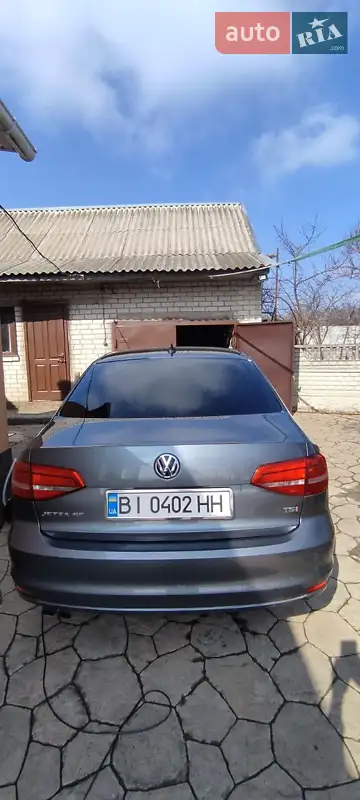 Седан Volkswagen Jetta 2015 в 