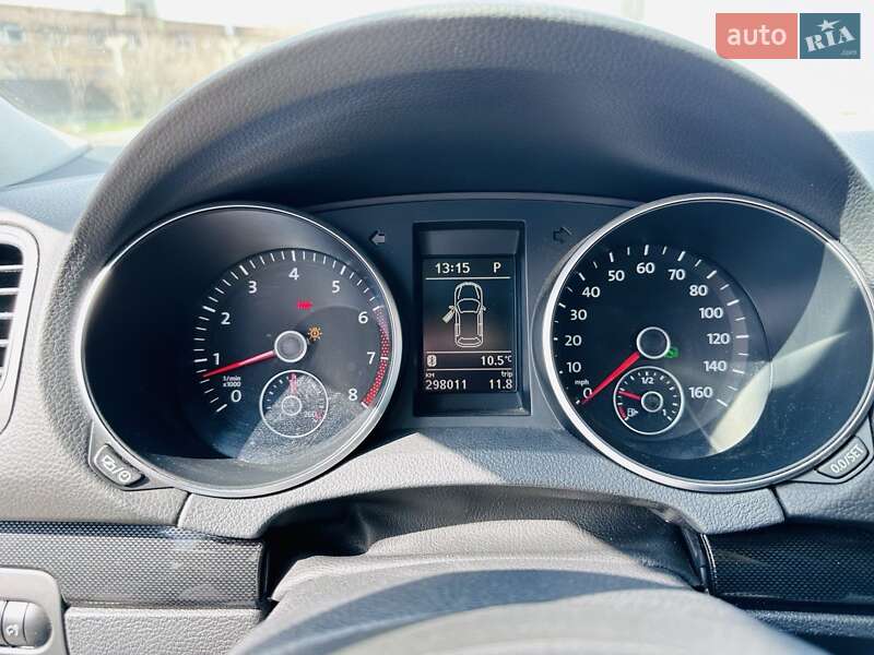 Універсал Volkswagen Jetta 2012 в Одесі