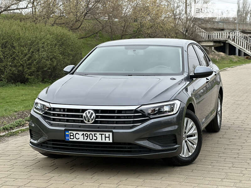Седан Volkswagen Jetta 2019 в Дніпрі