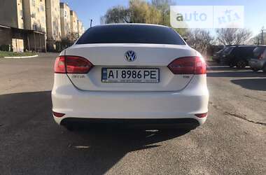 Седан Volkswagen Jetta 2013 в Макарові