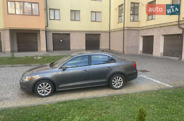 Седан Volkswagen Jetta 2012 в Ивано-Франковске
