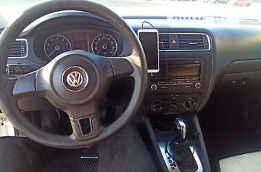 Седан Volkswagen Jetta 2014 в Києві