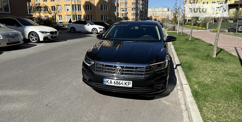 Седан Volkswagen Jetta 2019 в Києві
