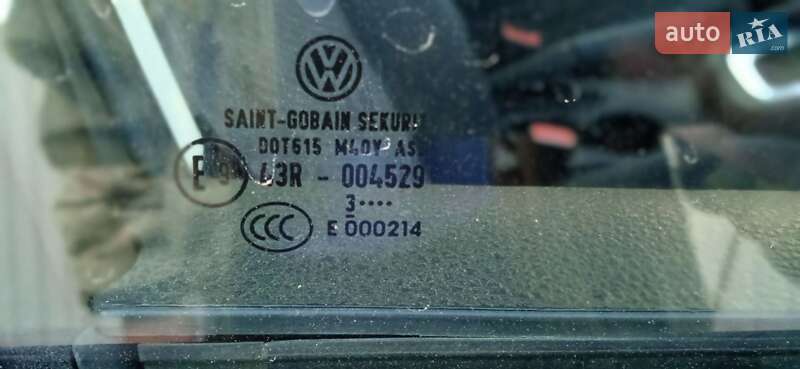 Седан Volkswagen Jetta 2013 в Богуславе