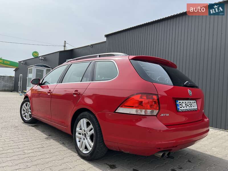 Универсал Volkswagen Jetta 2014 в Сокале