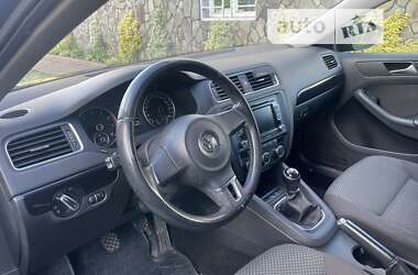 Седан Volkswagen Jetta 2013 в Мукачево