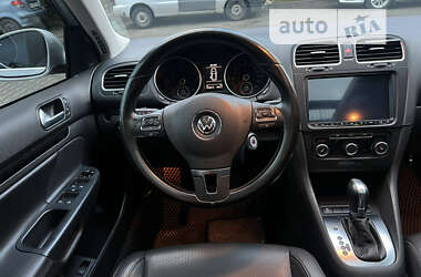 Универсал Volkswagen Jetta 2013 в Львове