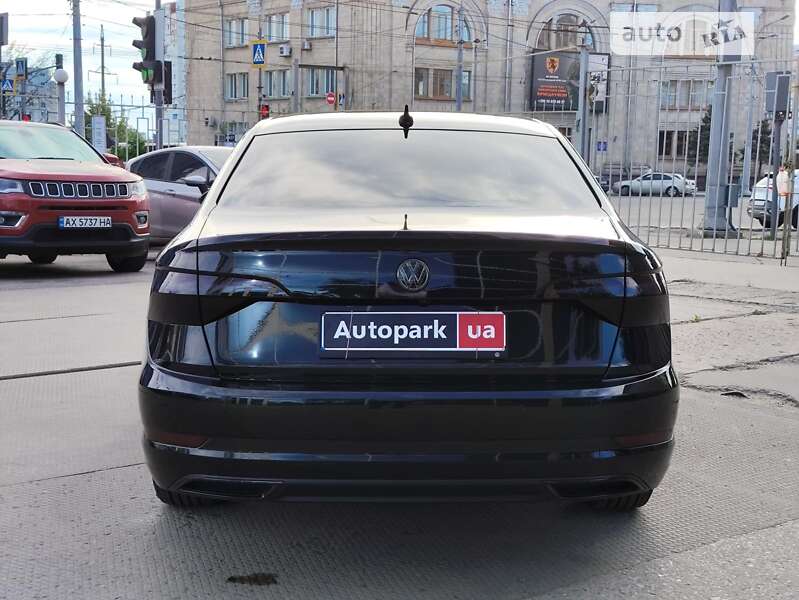 Седан Volkswagen Jetta 2021 в Харькове