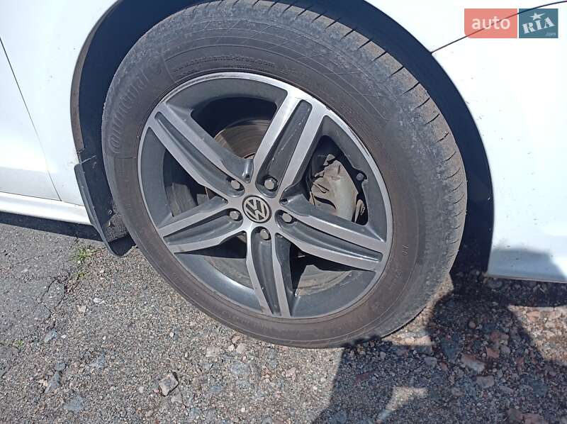 Седан Volkswagen Jetta 2017 в Кривому Розі