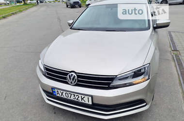 Седан Volkswagen Jetta 2015 в Харькове