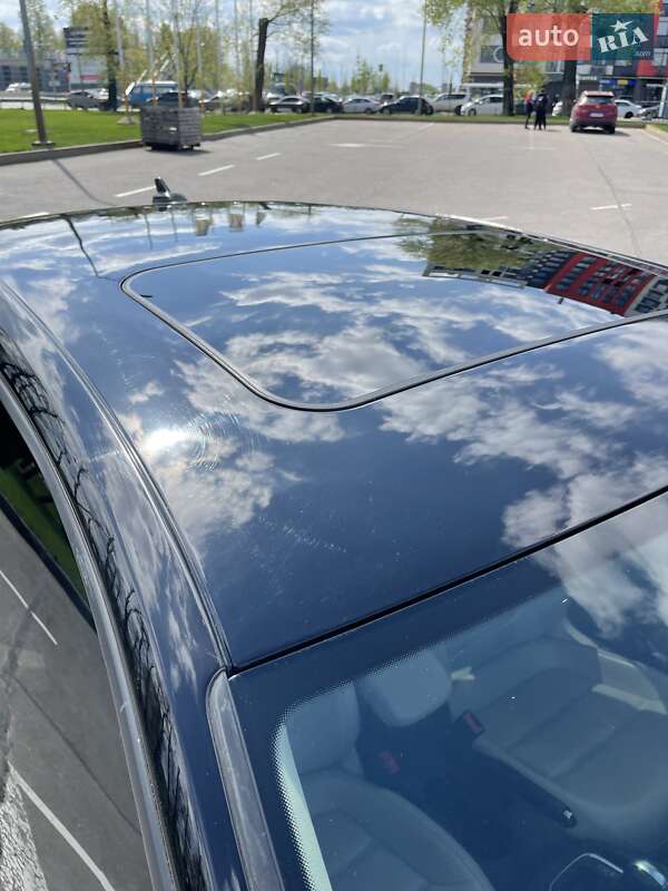 Седан Volkswagen Jetta 2017 в Киеве