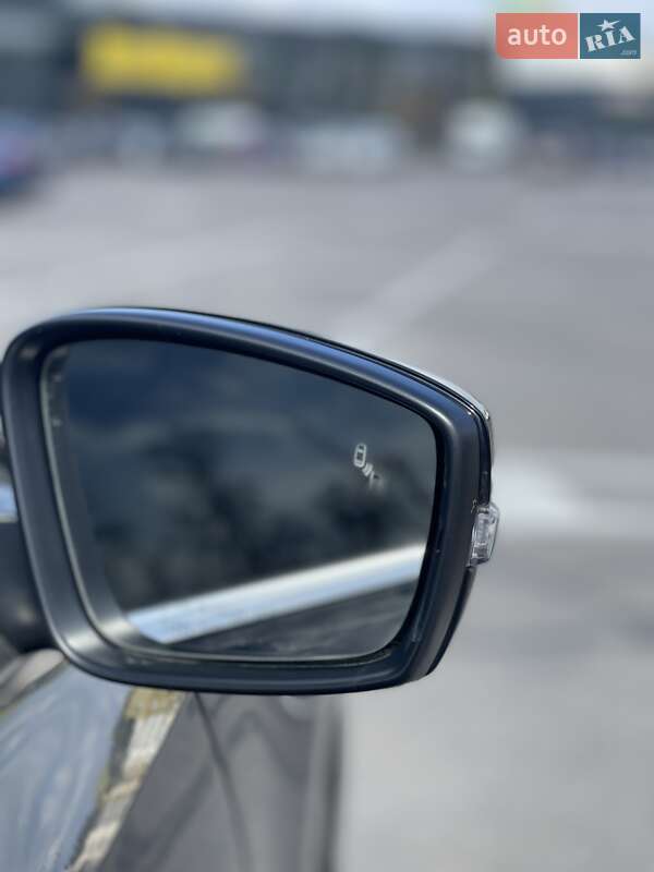 Седан Volkswagen Jetta 2017 в Киеве