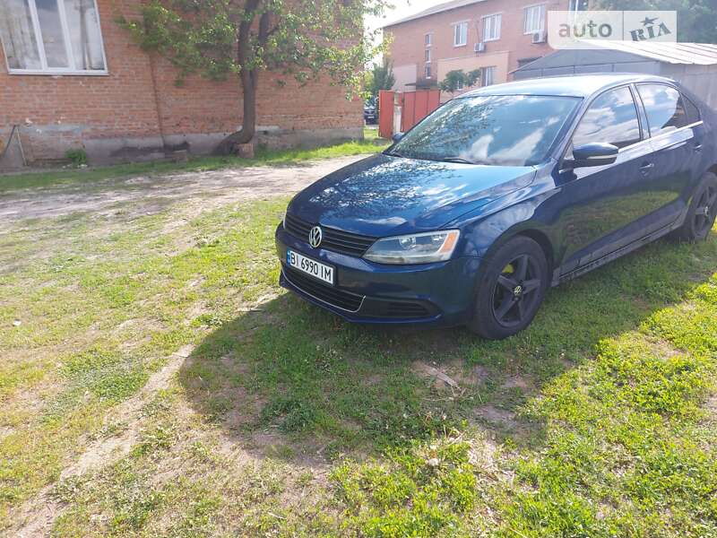 Седан Volkswagen Jetta 2012 в Лубнах