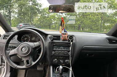 Седан Volkswagen Jetta 2011 в Одессе