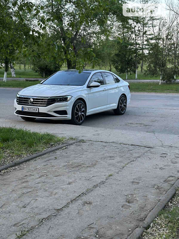 Седан Volkswagen Jetta 2020 в Одессе