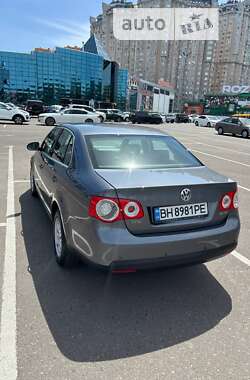 Седан Volkswagen Jetta 2005 в Одессе