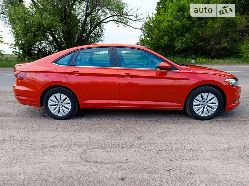 Седан Volkswagen Jetta 2019 в Фастове