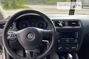 Седан Volkswagen Jetta 2013 в Звягеле