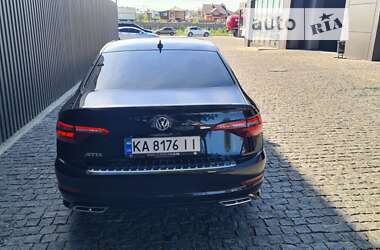 Седан Volkswagen Jetta 2019 в Киеве