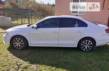 Седан Volkswagen Jetta 2016 в Самборі