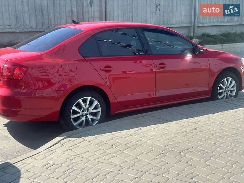 Седан Volkswagen Jetta 2012 в Киеве