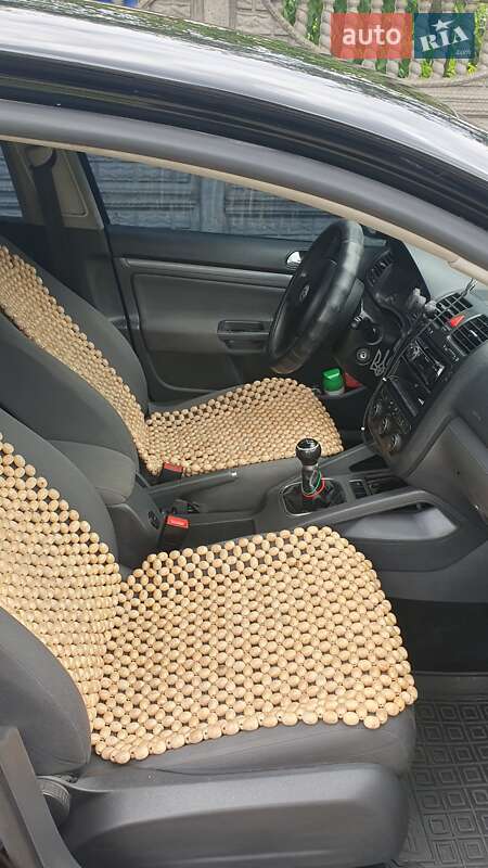 Седан Volkswagen Jetta 2006 в Житомирі