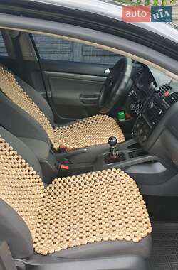 Седан Volkswagen Jetta 2006 в 