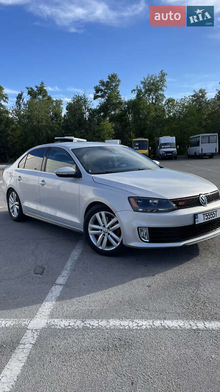 Volkswagen Jetta 2012