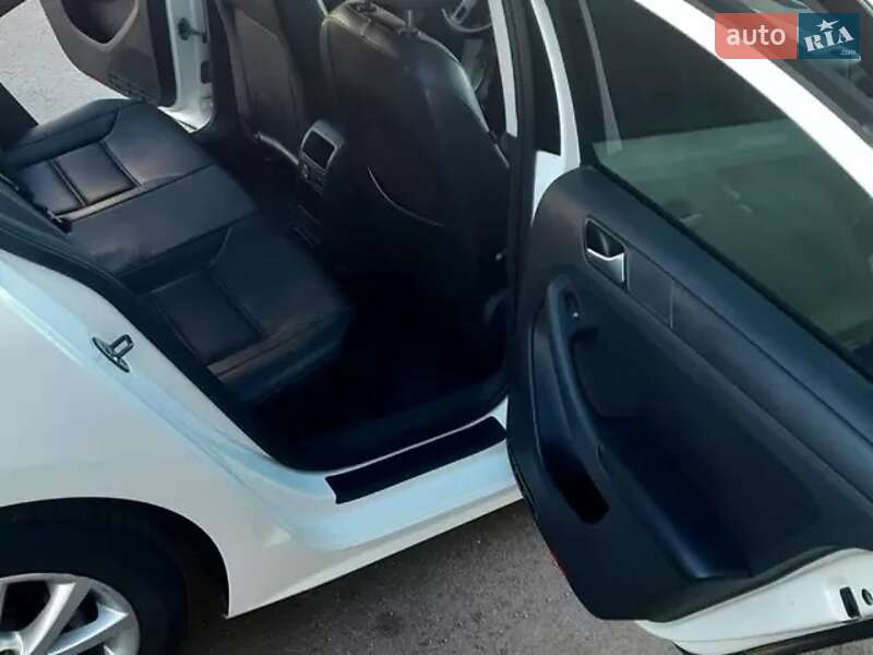 Седан Volkswagen Jetta 2014 в Одессе
