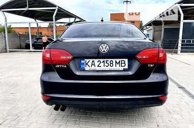 Седан Volkswagen Jetta 2012 в Херсоні