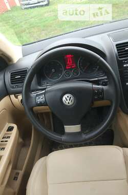 Седан Volkswagen Jetta 2007 в Львові