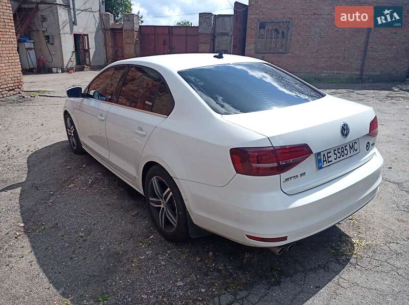 Седан Volkswagen Jetta 2017 в Кривому Розі