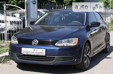 Седан Volkswagen Jetta 2014 в Харькове