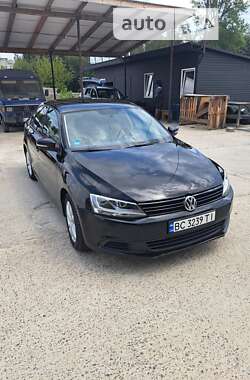 Седан Volkswagen Jetta 2010 в Новояворовске