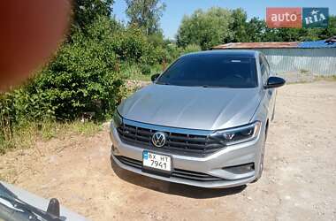 Седан Volkswagen Jetta 2021 в 