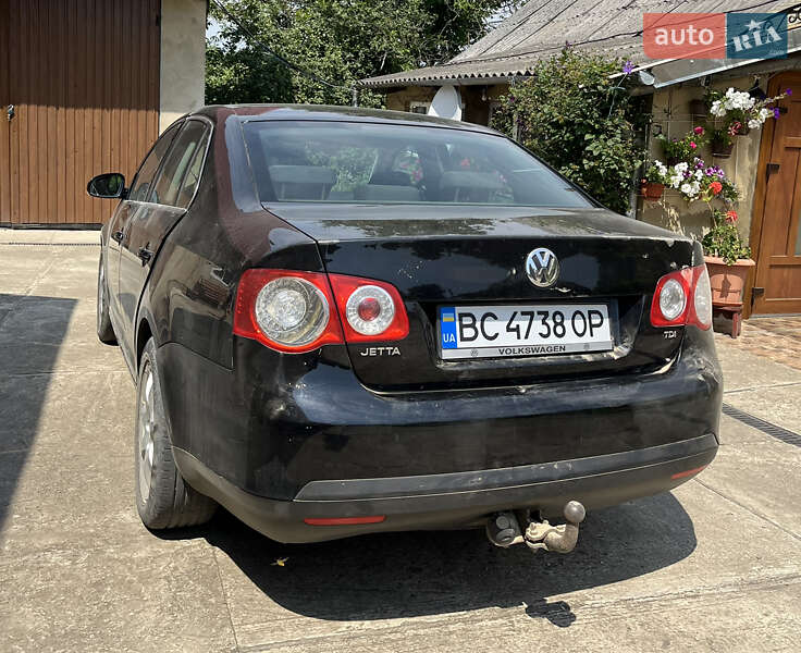 Седан Volkswagen Jetta 2009 в Жидачове