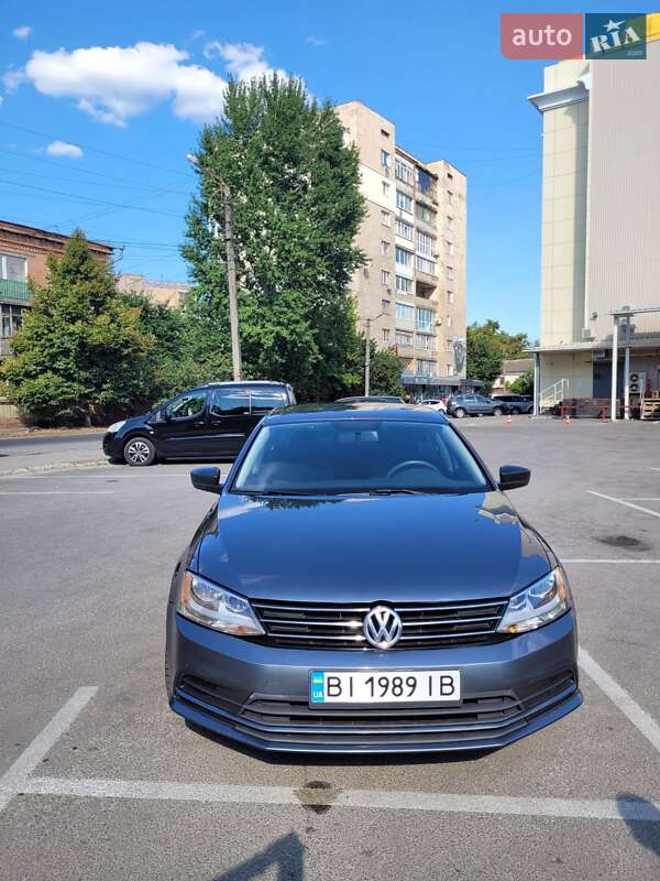 Седан Volkswagen Jetta 2015 в Полтаві