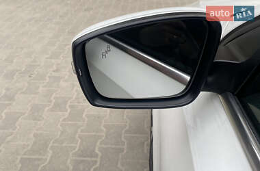 Седан Volkswagen Jetta 2017 в 