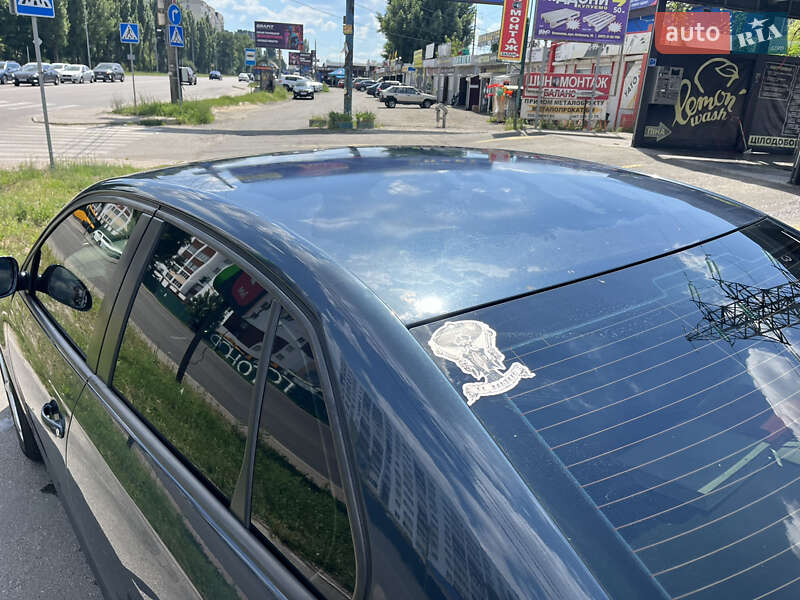 Седан Volkswagen Jetta 2009 в Киеве