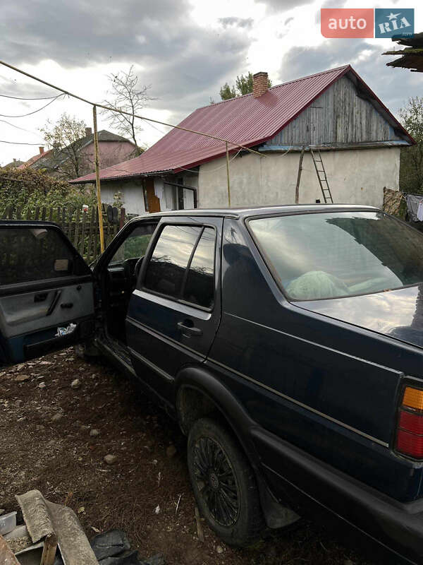 Седан Volkswagen Jetta 1990 в Львове