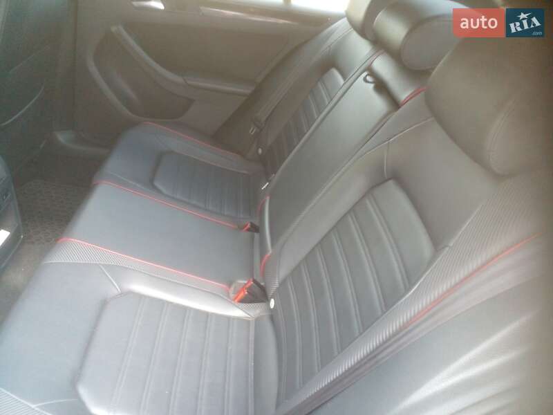 Седан Volkswagen Jetta 2014 в Подольске