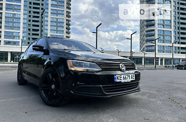 Седан Volkswagen Jetta 2012 в Дніпрі