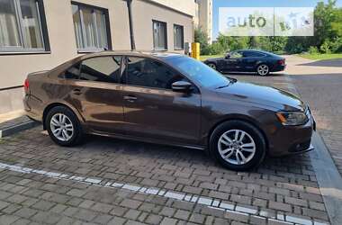 Седан Volkswagen Jetta 2011 в Ивано-Франковске