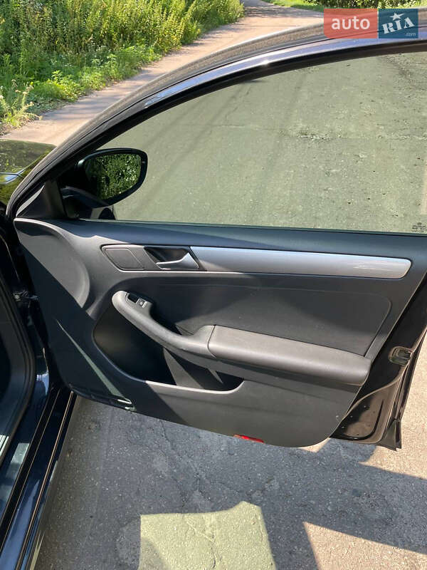 Седан Volkswagen Jetta 2015 в Білій Церкві