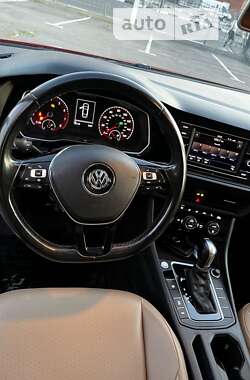 Седан Volkswagen Jetta 2018 в Харькове