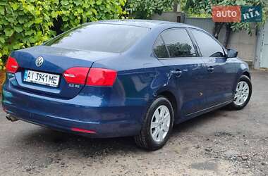 Седан Volkswagen Jetta 2013 в Бучі