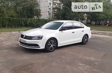 Седан Volkswagen Jetta 2016 в Киеве