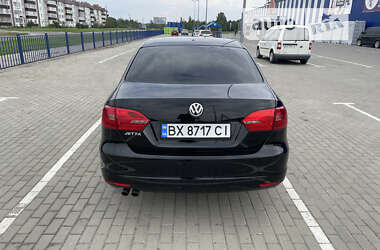 Седан Volkswagen Jetta 2014 в Славуті